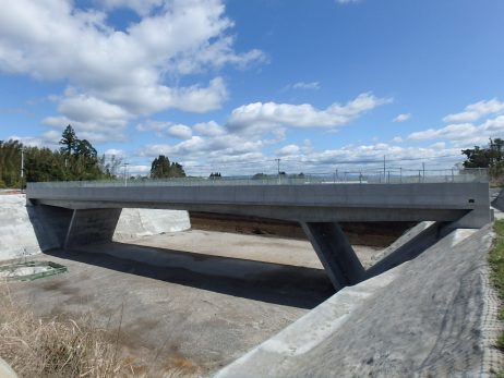 岩永堀跨道橋