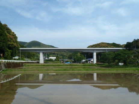 寺山第2高架橋